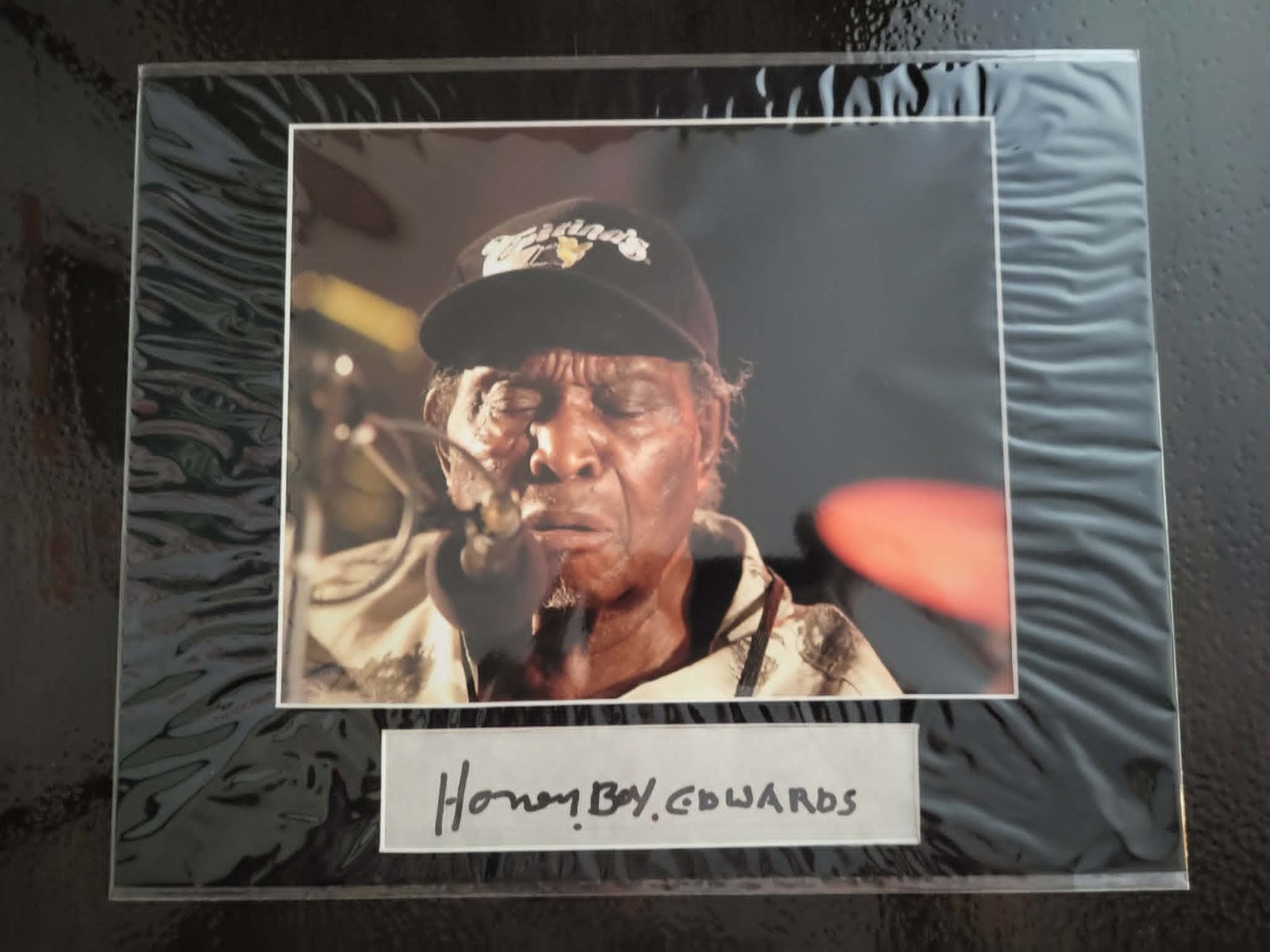 David Honeyboy Edwards. Autographed paper with 8×10 photo. Framed 11×14