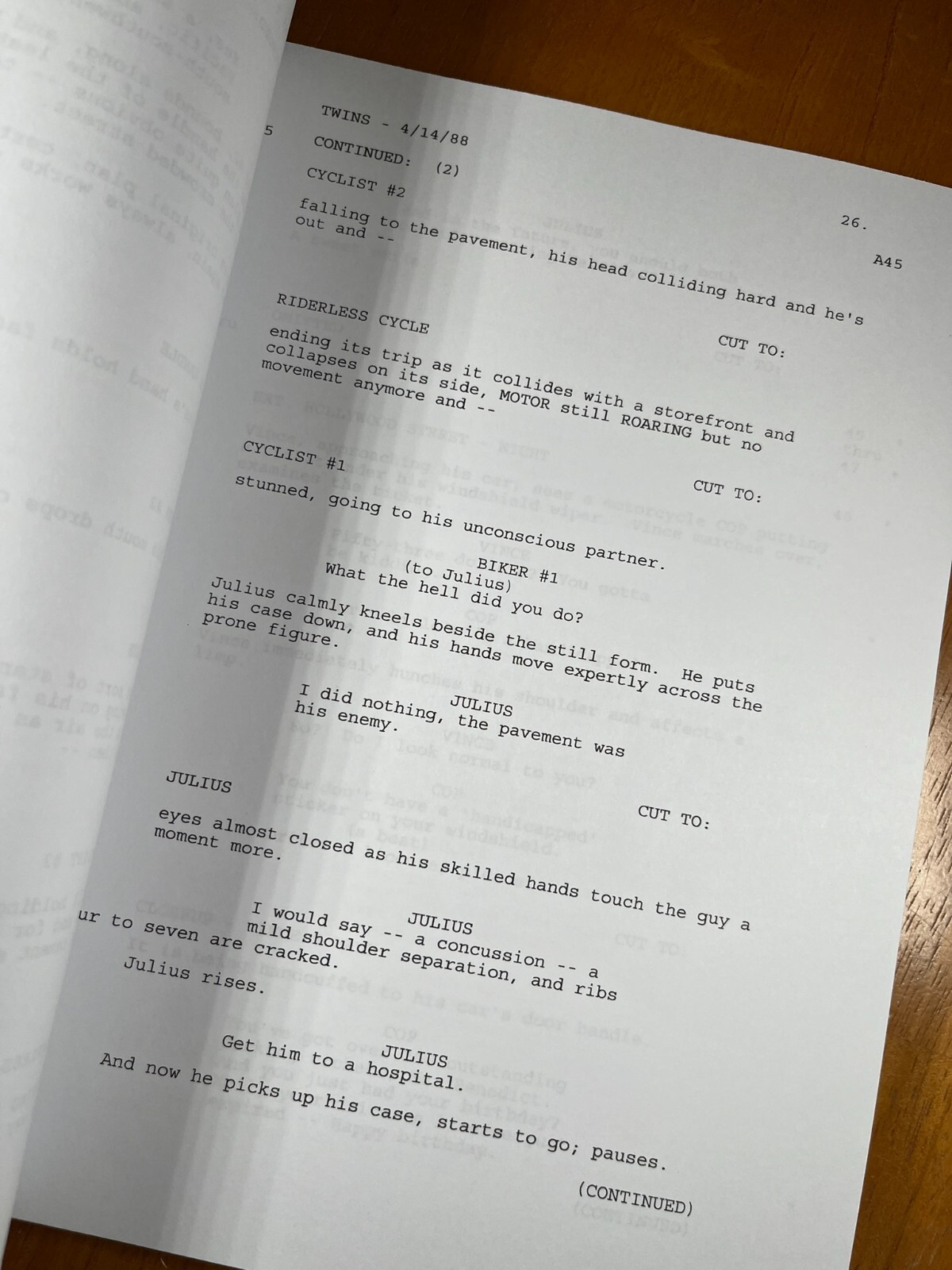 Twins Script Signed- Autograph Reprints- 140 Pages- Schwarzenegger & DeVito