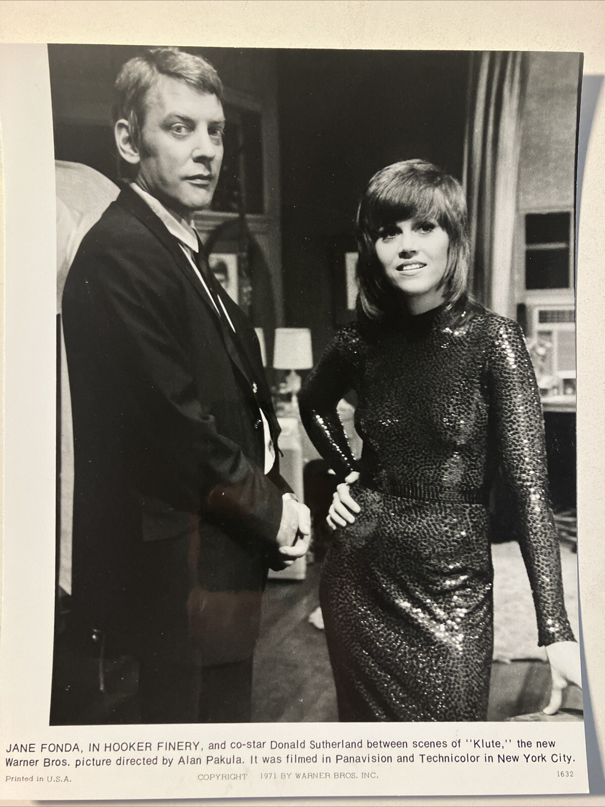 Jane Fonda Lot Of Klute B/W Movie Photo & “Coming Home” Press Kit Literature