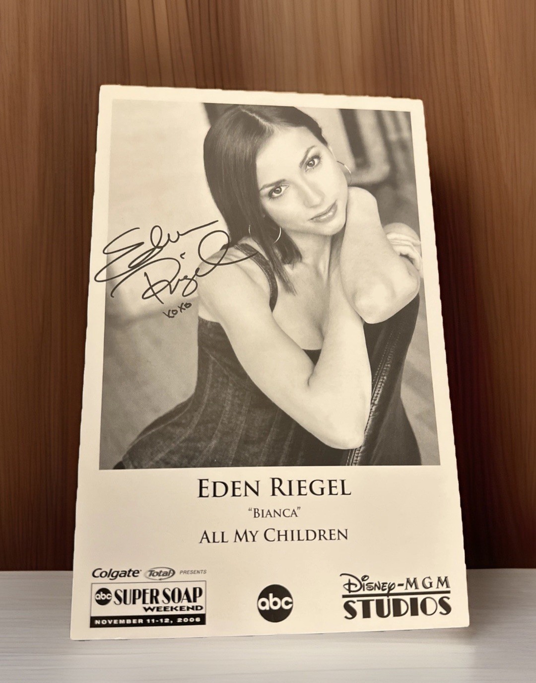 ACTOR Eden Riegel RARE DISNEY MGM STUDIOS SUPER SOAP WEEKEND AUTO