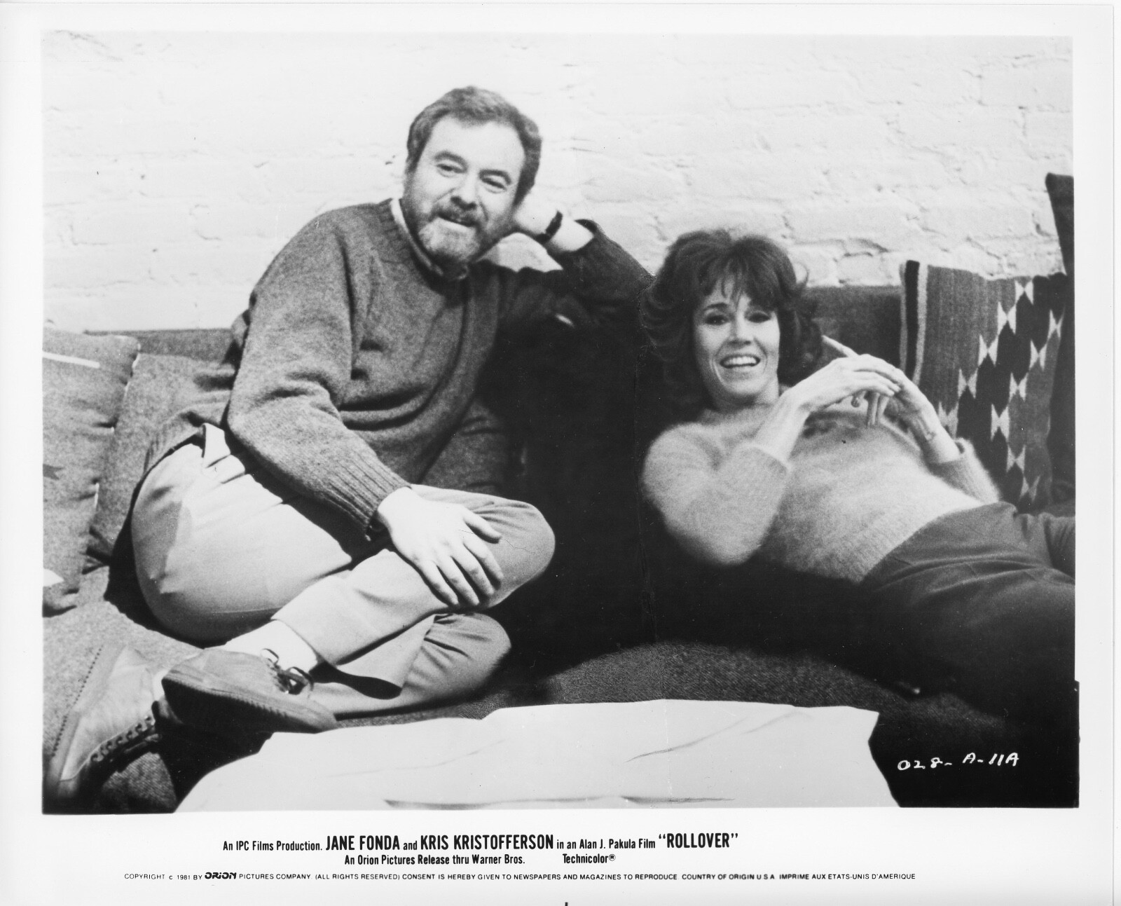 JANE FONDA – ALAN J. PAKULA – ROLLOVER – RARE, 1981 CANDID PHOTO – NEAR MINT