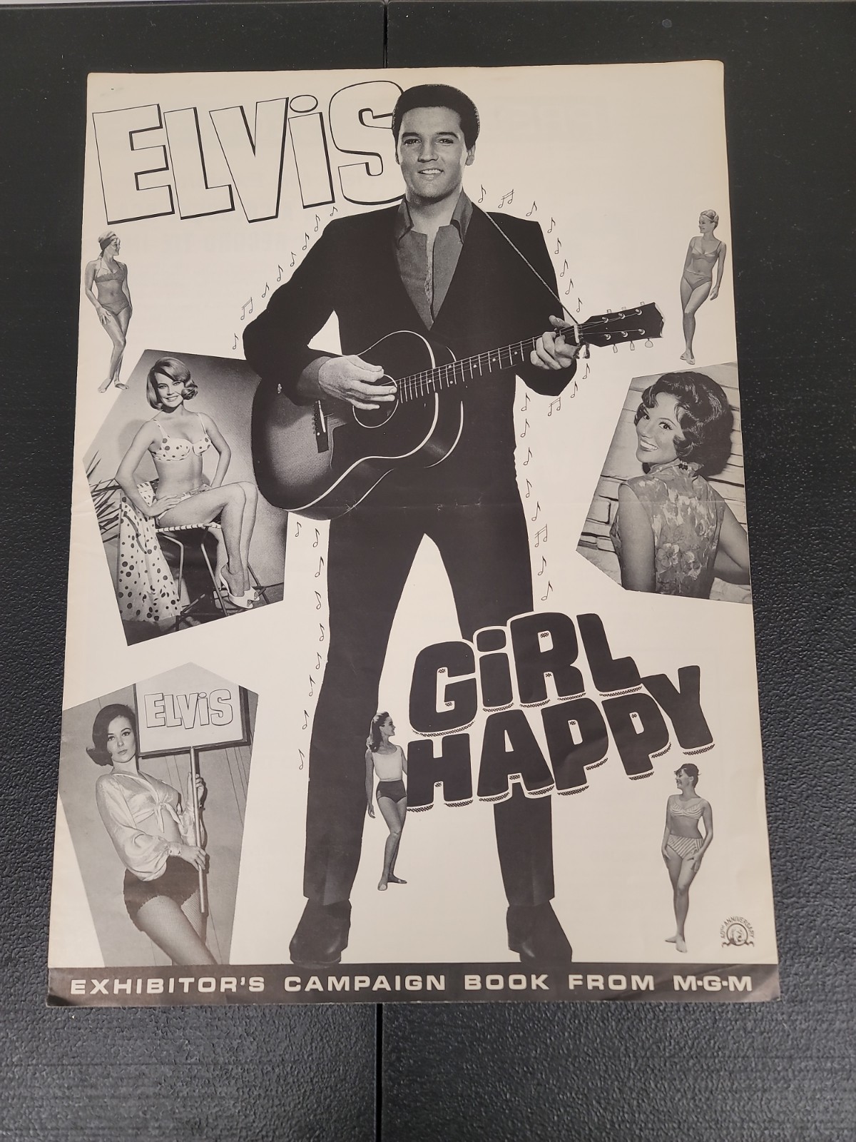 Elvis Presley GIRL HAPPY Vintage 12 Page Exhibitors Campaign Book- Black & White