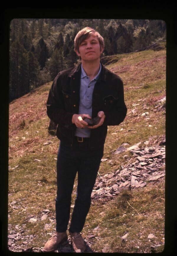 Michael York Vintage portrait photo shoot on hillside Original 35mm Transparency