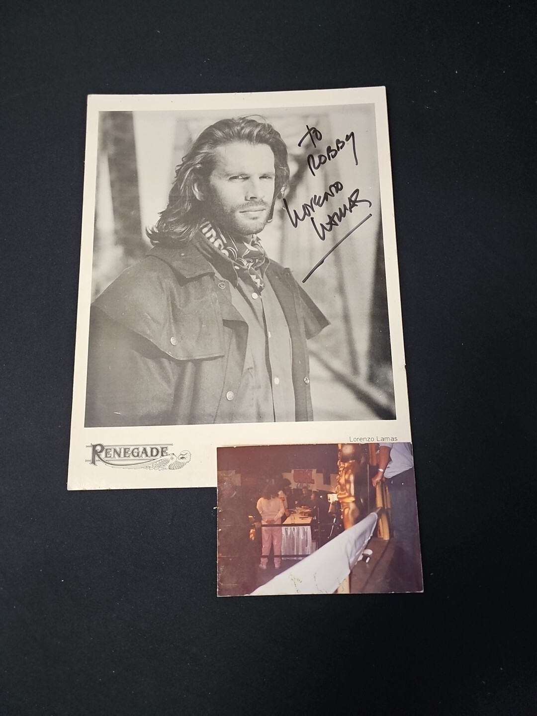 LORENZO LAMAS RENEGADE SIGNED AUTOGRAPHED 8X10 CARDBOARD PHOTO