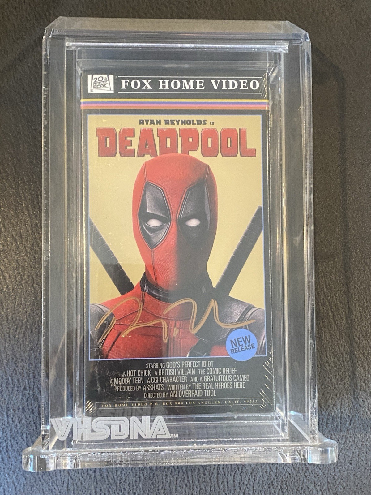 Marvel Deadpool VHS Ryan Reynolds Signed Auto /100 SDCC 2016 Sealed Fox Comics