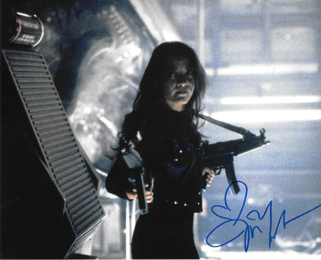 * MICHELLE YEOH * signed 8×10 photo * TOMORROW NEVER DIES * 1