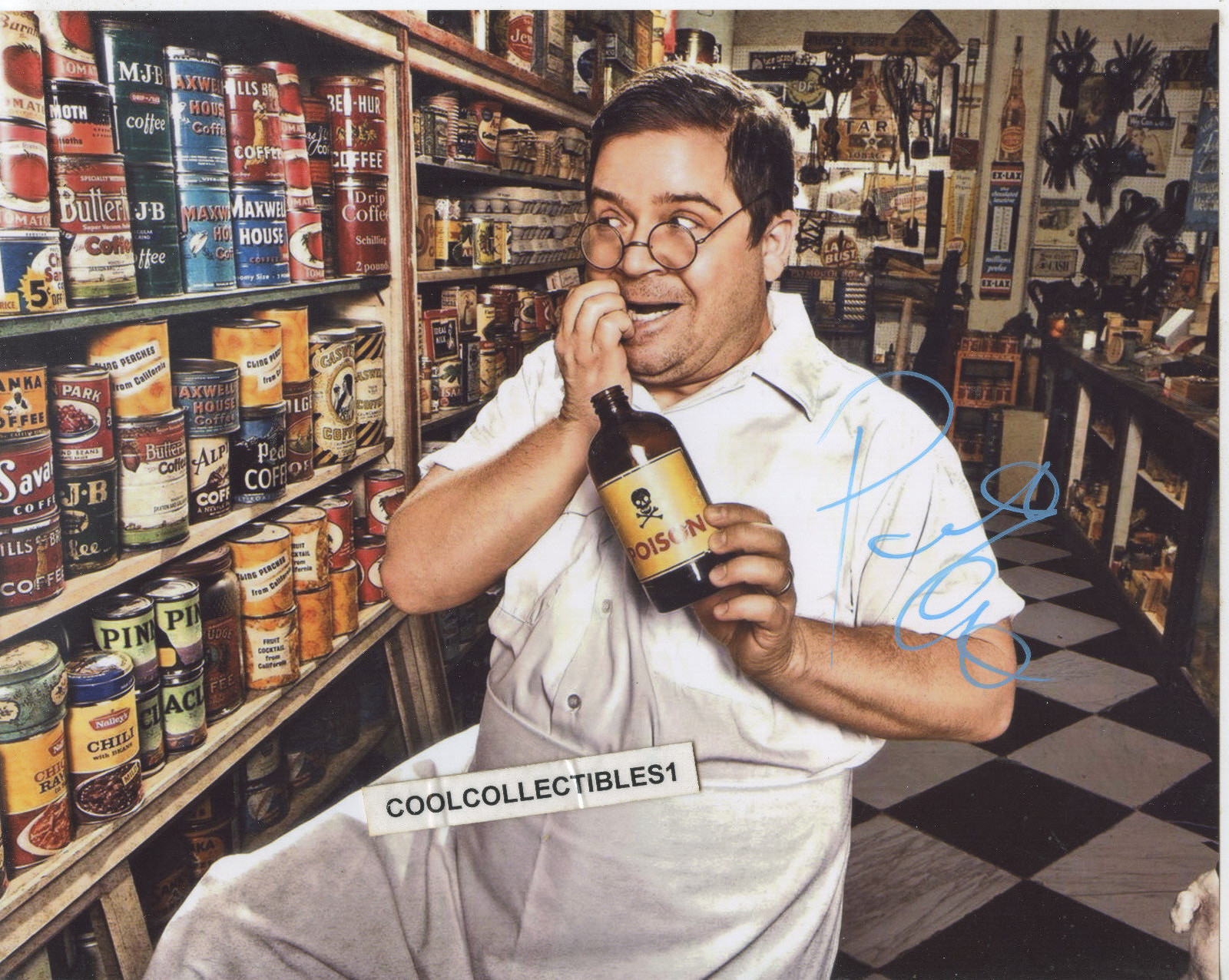 PATTON OSWALT “AP BIO” IN PERSON SIGNED 8X10 COLOR PHOTO 1 COA