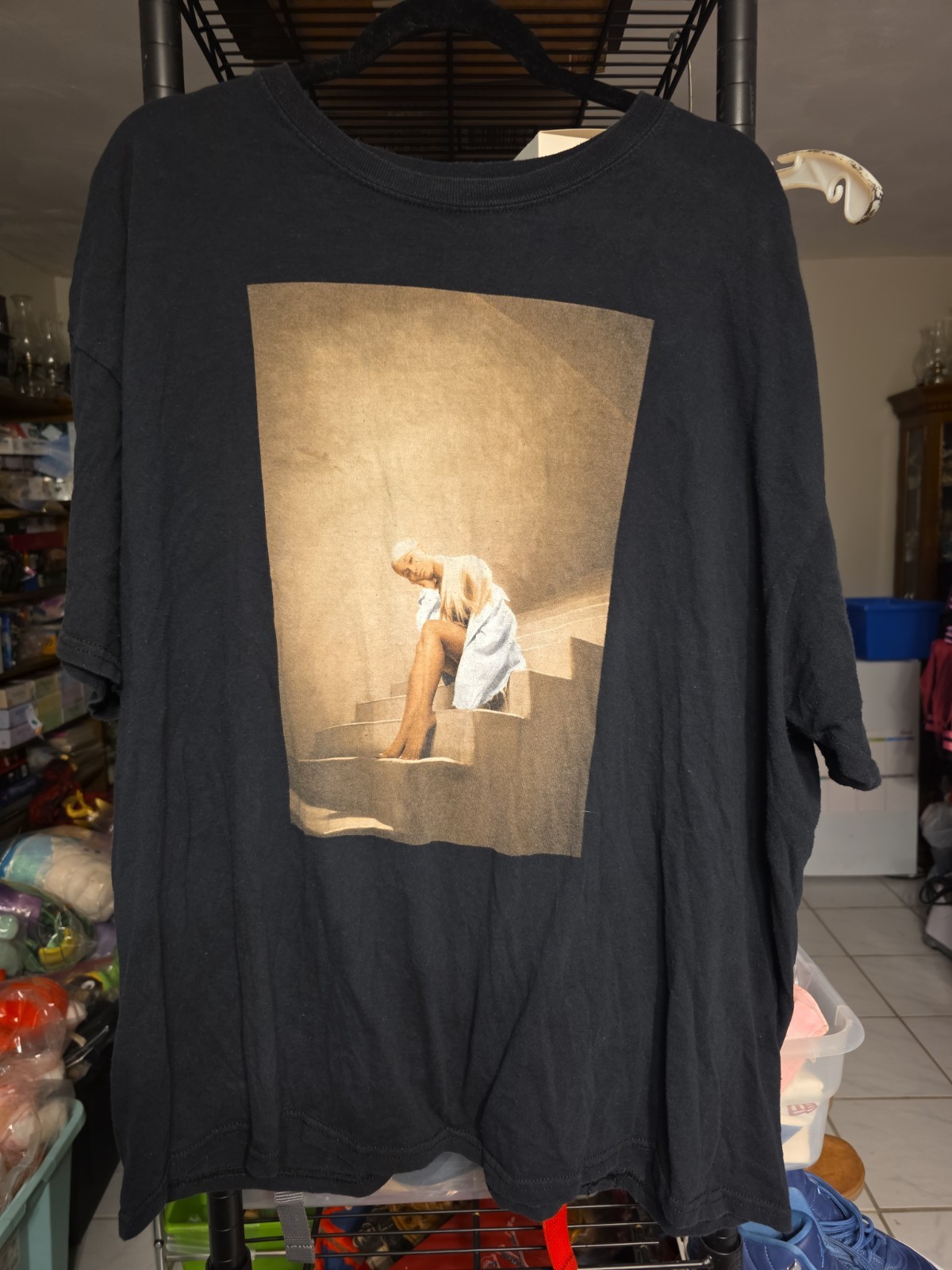 ‘Sweetener’ Tour Staircase T Shirt 2xl Ariana Grande Name Upside Down Stamp