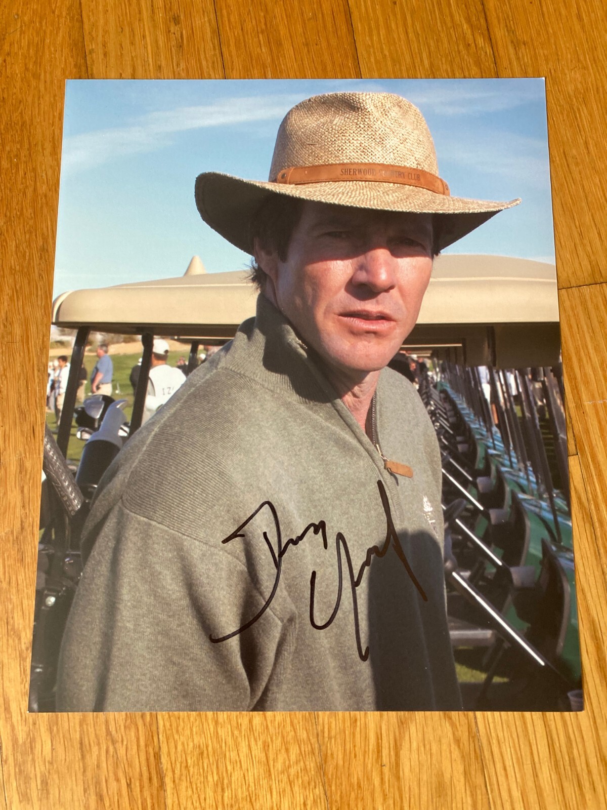 Dennis Quaid Signed Autographed 8×10 Photo Candid Sinatra Golf BAS Pre-cert