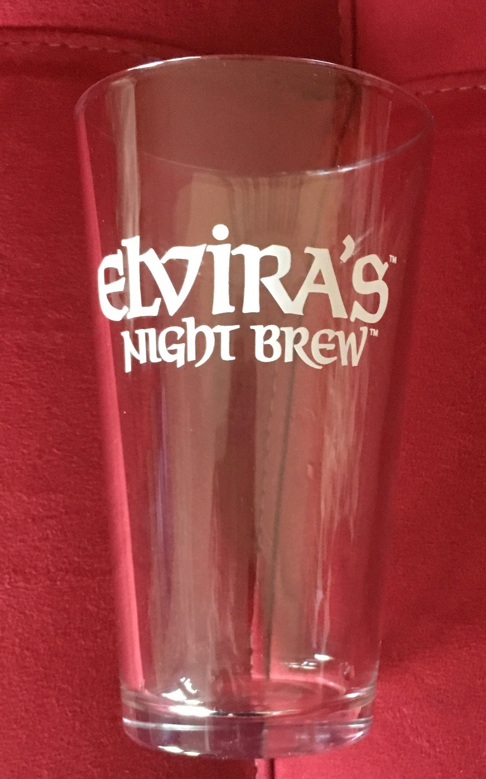 Elvira, Mistress of the Dark GLASS (Beer Not Include NIGHT BREW – mint condition