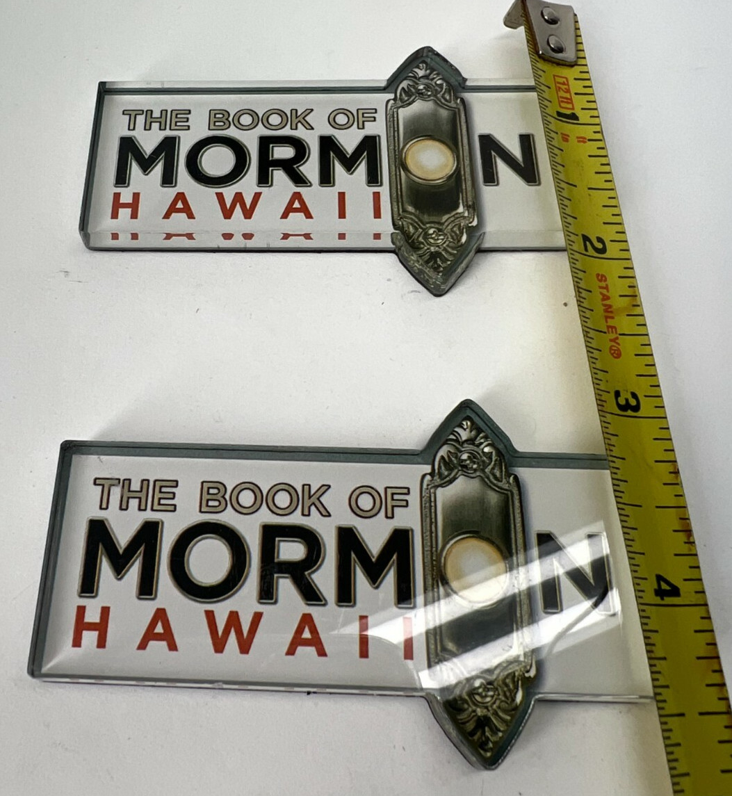 THE BOOK OF MORMON HAWAII MAGNET 2 MAGNET SETTHE Musical BROADWAY OFFICIAL MERC