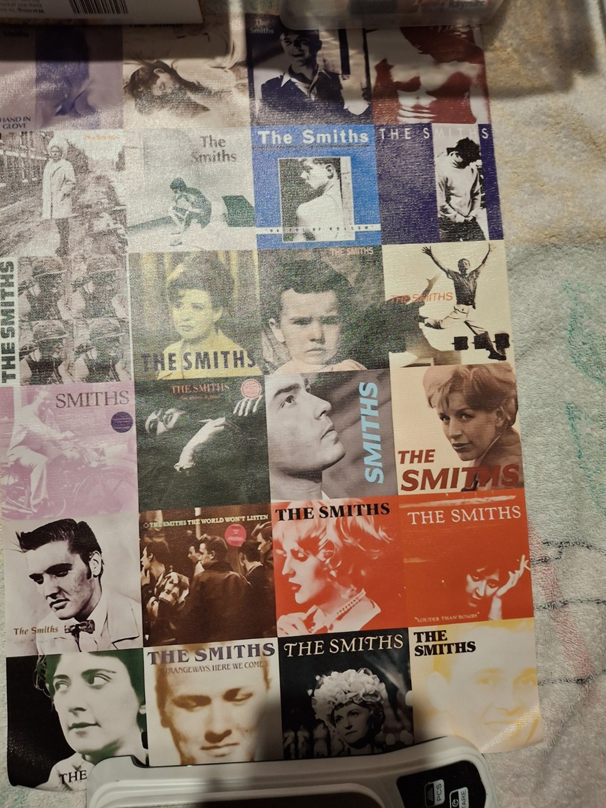 all album smiths canvas print 12″x18″ glossy & bold colors (t25)