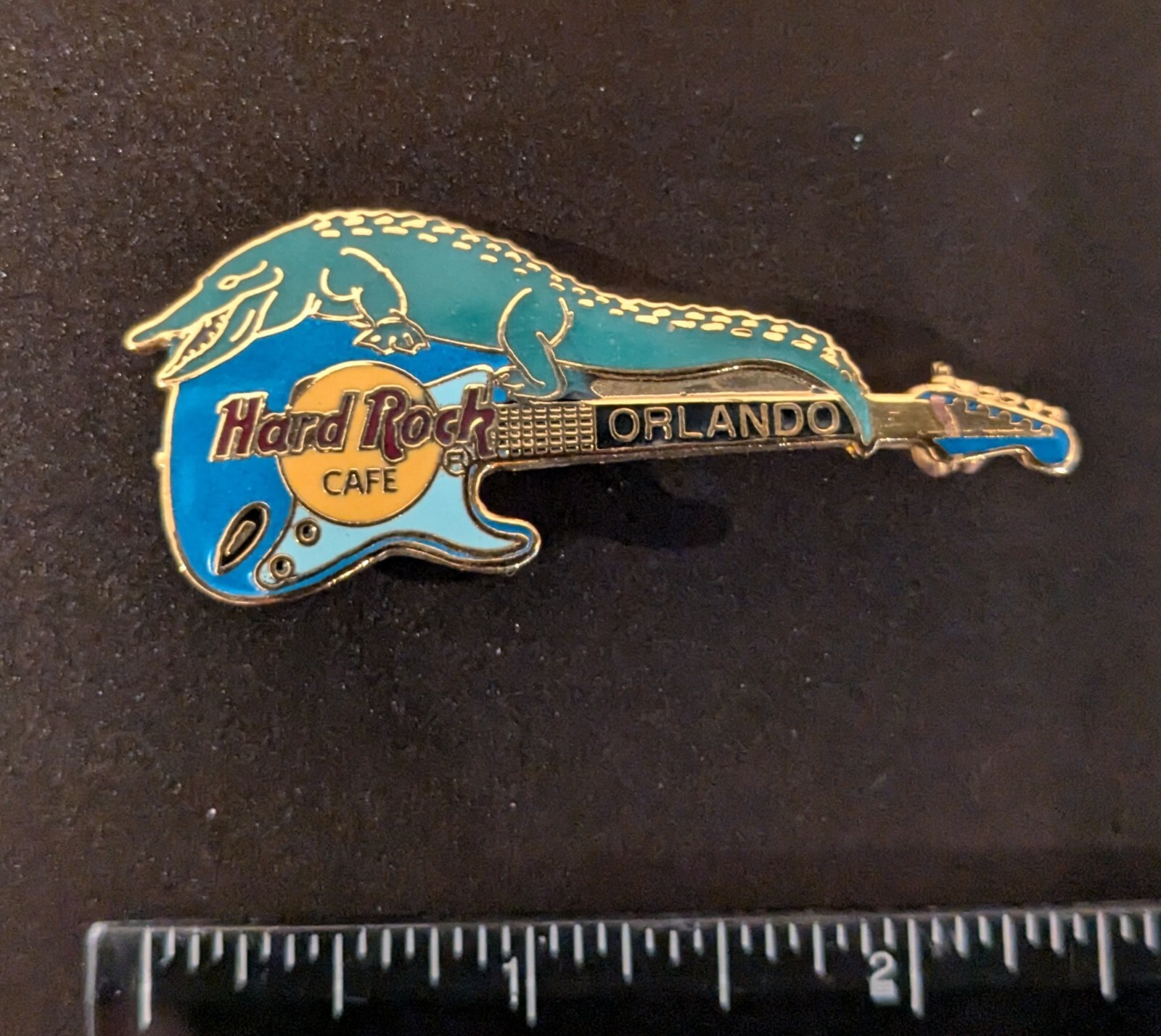 HARD ROCK CAFE PIN ORLANDO BLUE YELLOW GUITAR WITH GREEN ALLIGATOR