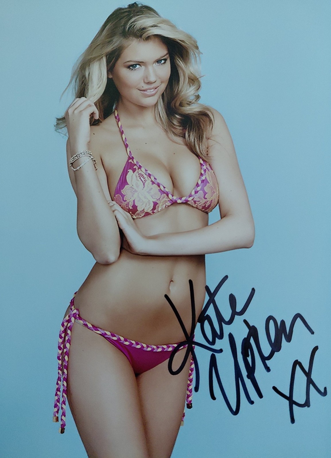 KATE UPTON ,,,, V.S., Playboy & SI Model Hand Signed 8×10 Autograph Photo COA