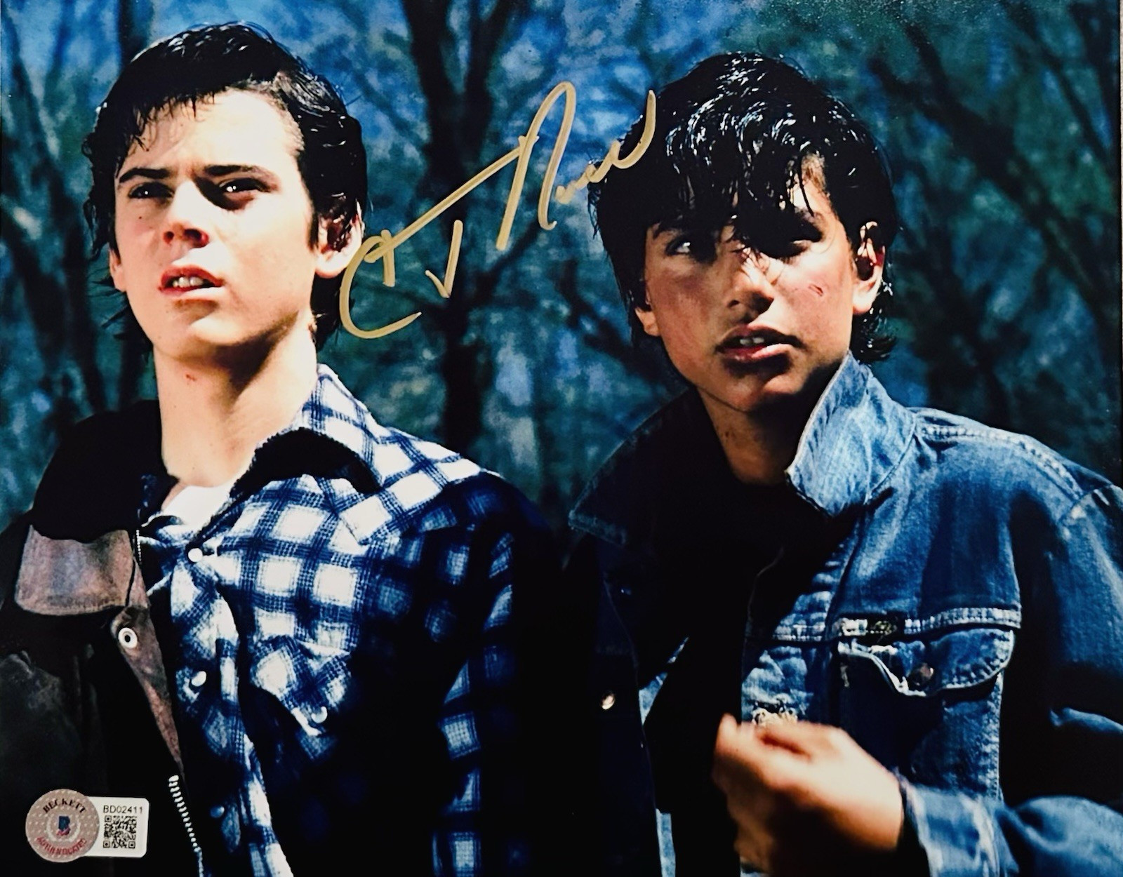 C. Thomas Howell Signed 8×10 Photo The Outsiders Macchio BAS Beckett Autograph