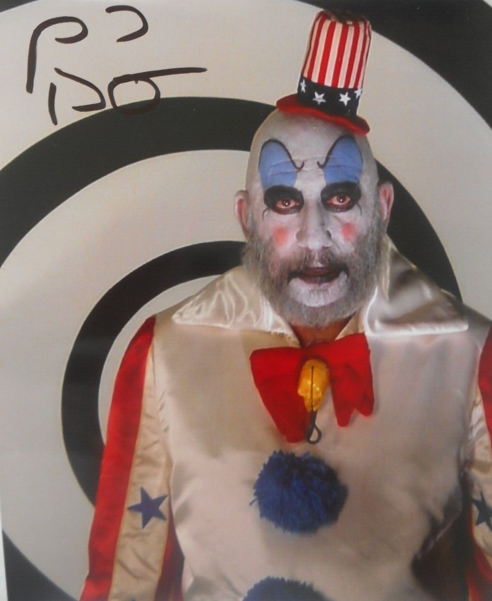 Sid Haig Captain Spaulding Hand Signed 8×10 Photo with Original C.O.A. Horror