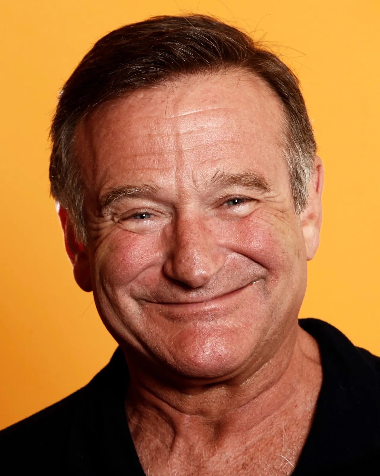 Robin Williams Smiling Headshot 8×10 Picture Celebrity Print