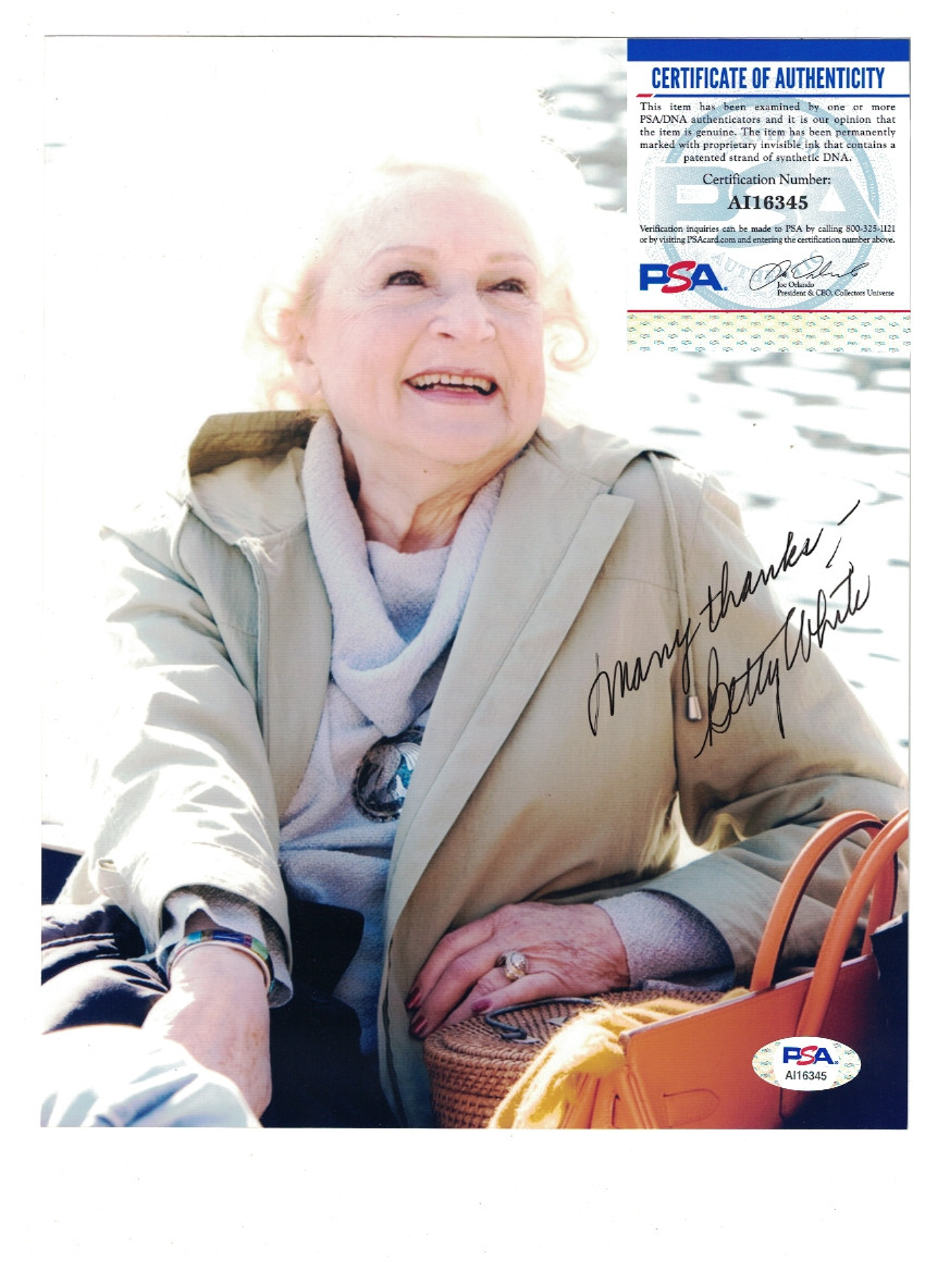 Betty White Golden Girls Mary Tyler Moore Show Signed 8×10 Photo PSA/DNA SFX