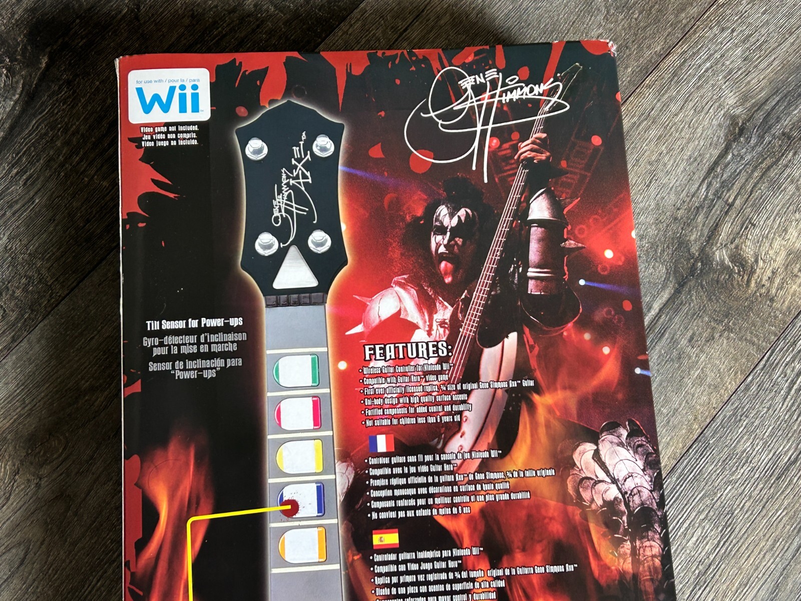 KISS GENE SIMMONS Axe Controller Nintendo Wii Guitar Hero Game Nintendo SEALED