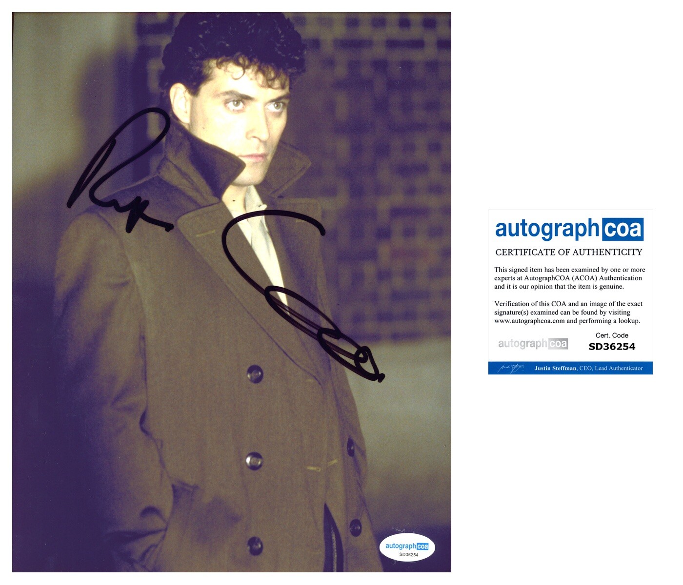 Rufus Sewell ‘Dark City’ Signed 8×10 Photo ‘John Murdoch’ ACOA