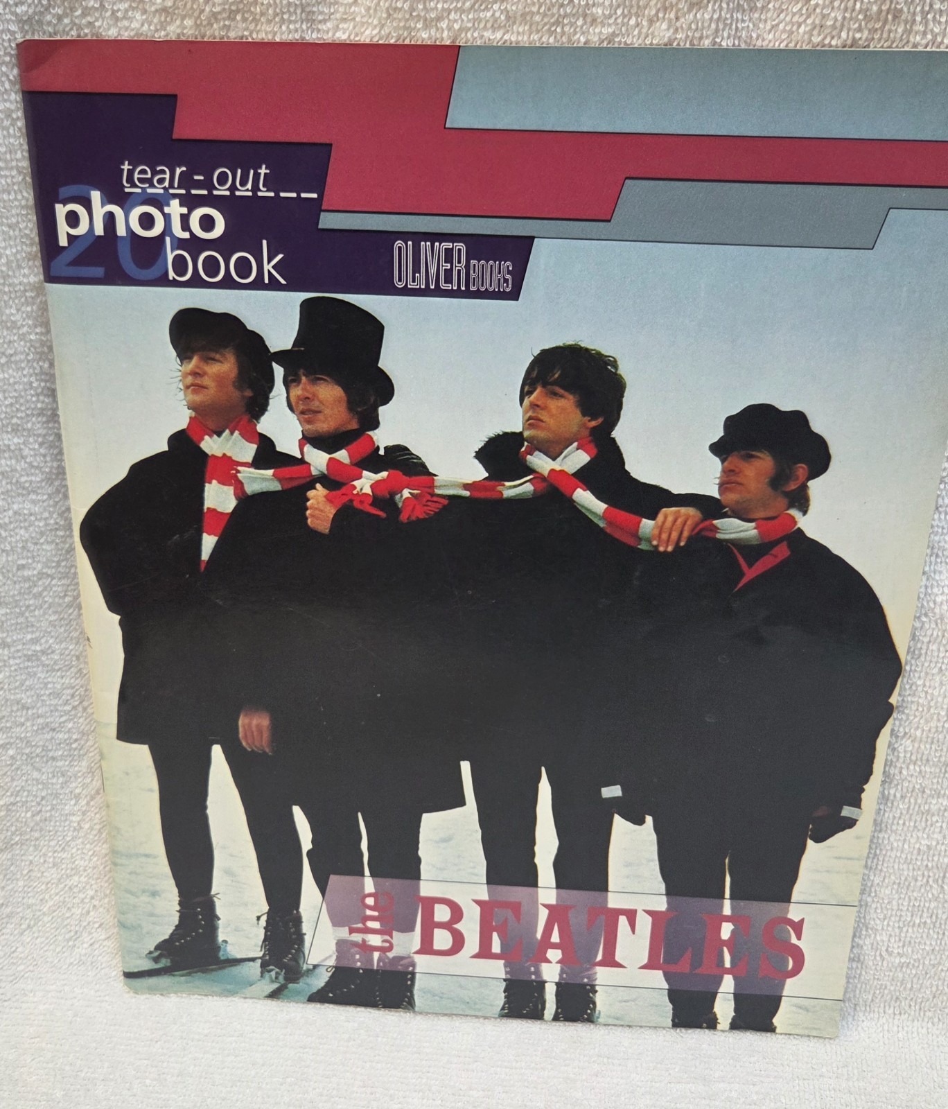 Softcover book: “The Beatles: Tear-Out Photos”, 1993; each page can be removed