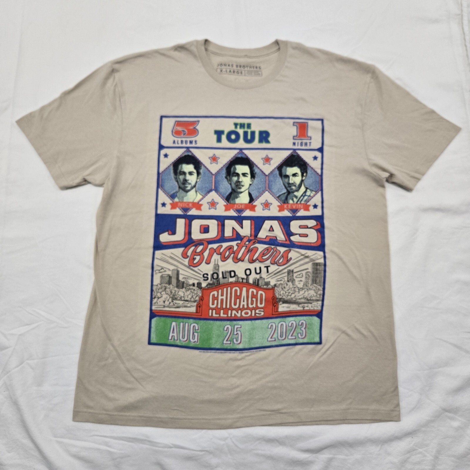 EUC Size XL Jonas Brothers Soldier Field Chicago Concert T-Shirt 2023 Tour Tee