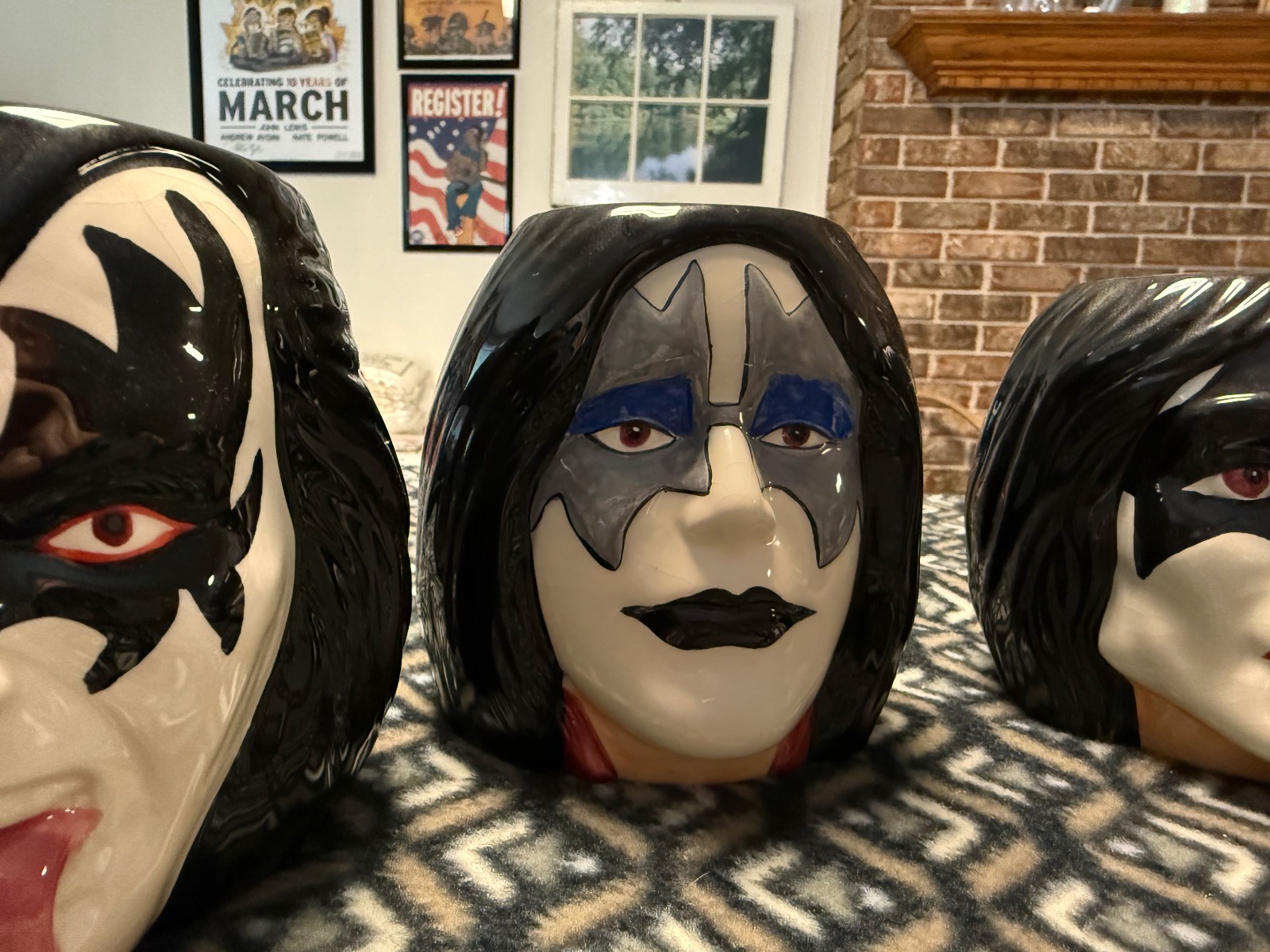 KISS 4 Pack Molded Mugs Complete Set