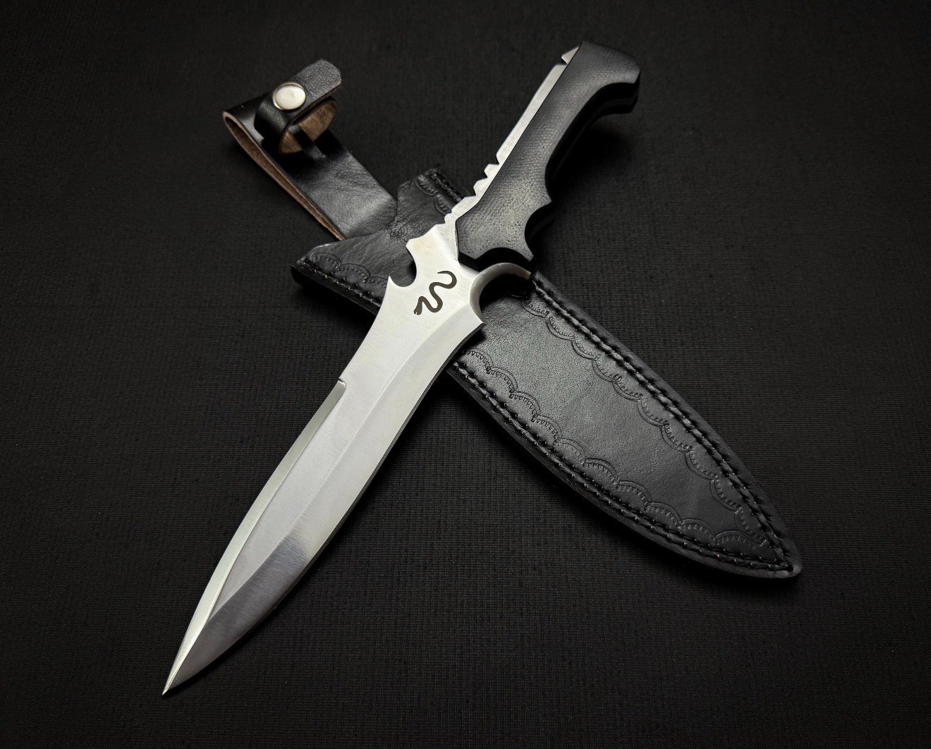 RE4 Jack Krauser Knife Replica D2 Steel Full Tang with Leather Sheath Knife