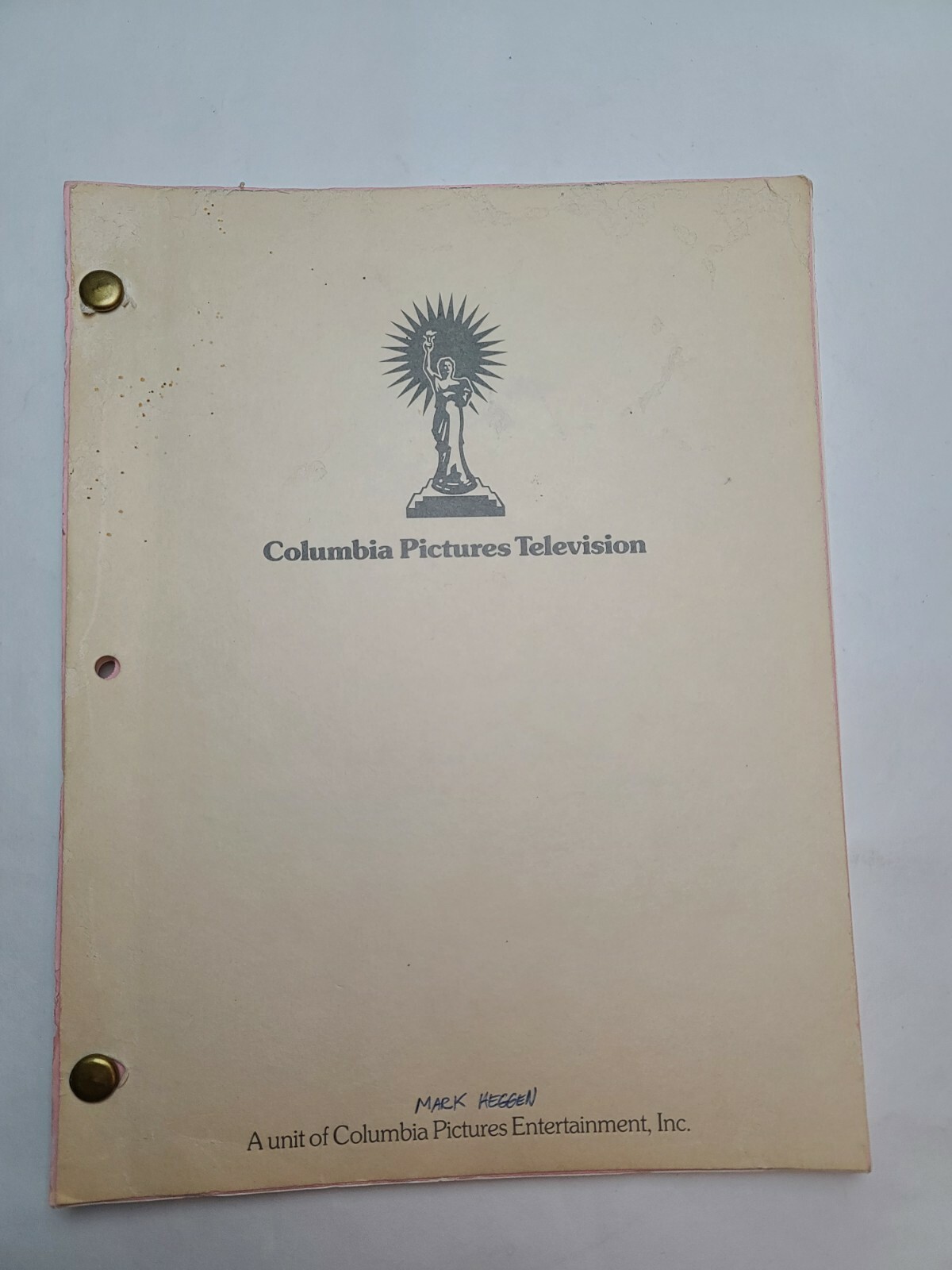 SOMETHING IS OUT THERE / Frank Lupo 1988 PILOT TV Script, Horror “Gladiator”