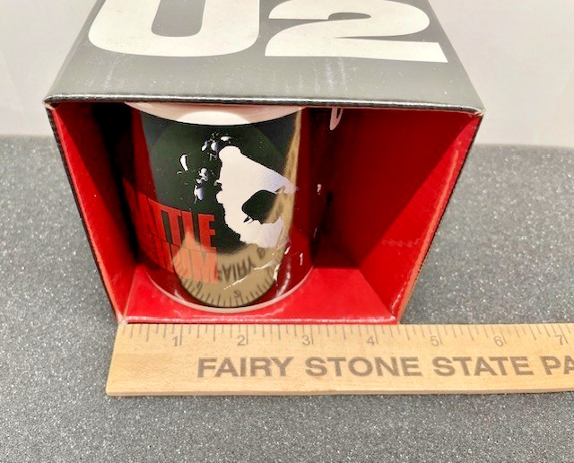 Mug U2 Rattle and Hum 2010 Licensed 12oz Rock n Roll Music *NIB* Beverage Coffee