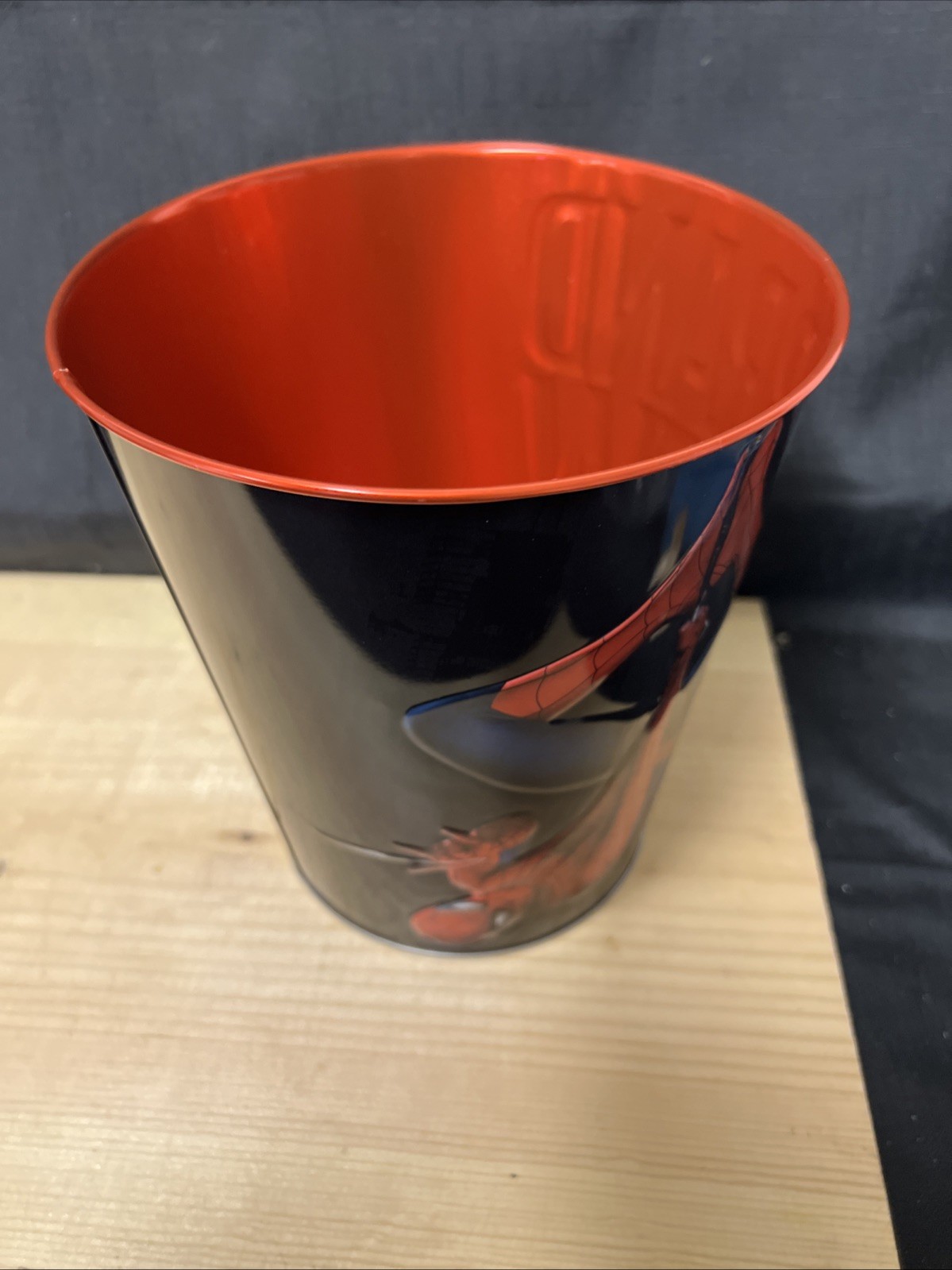 Spider-Man Hand Web Snack Drink Set Cup Popcorn Bucket Container & Popcorn Tins