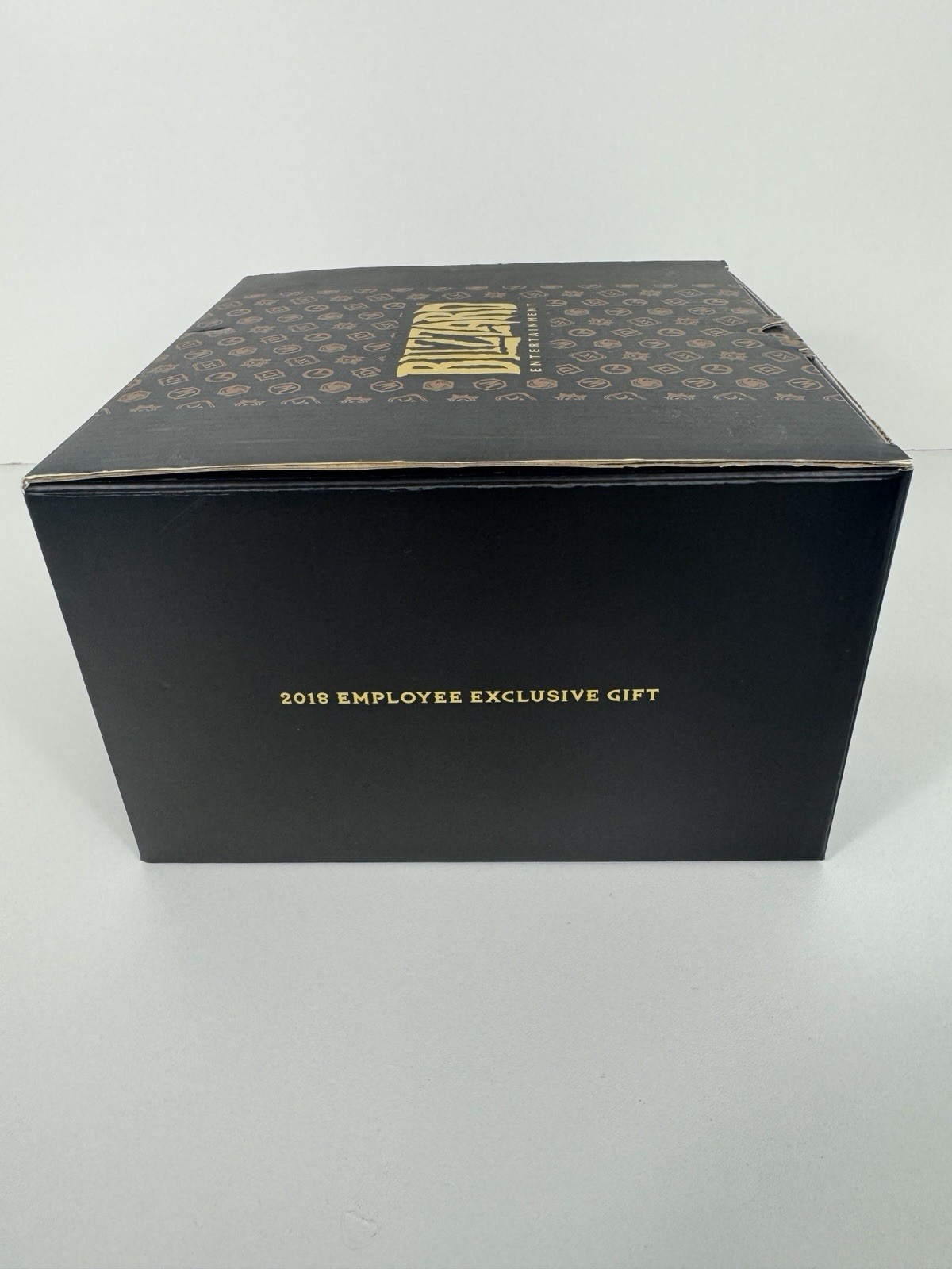 Blizzard Employee Holiday Gift 2018 The One Floating LED Statue USB Rare