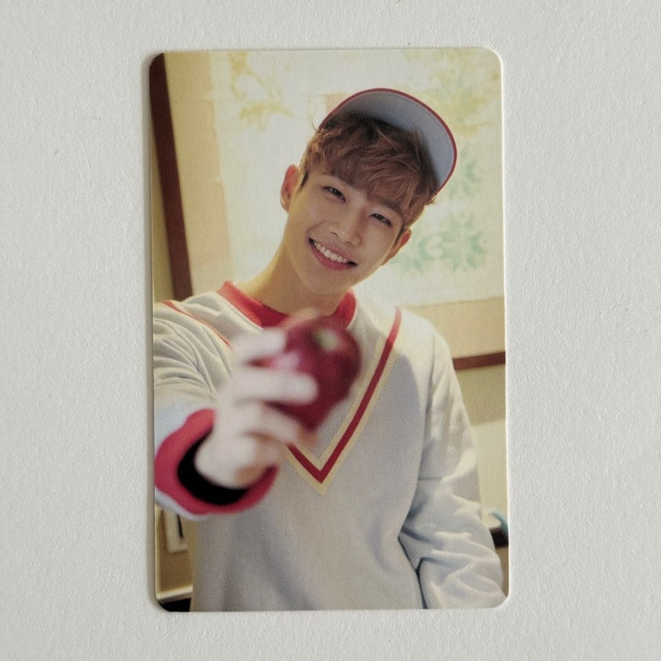 ASTRO AROHA 1st Fanclub FC Membership Kit Official Photocard Cha Eunwoo Moonbin