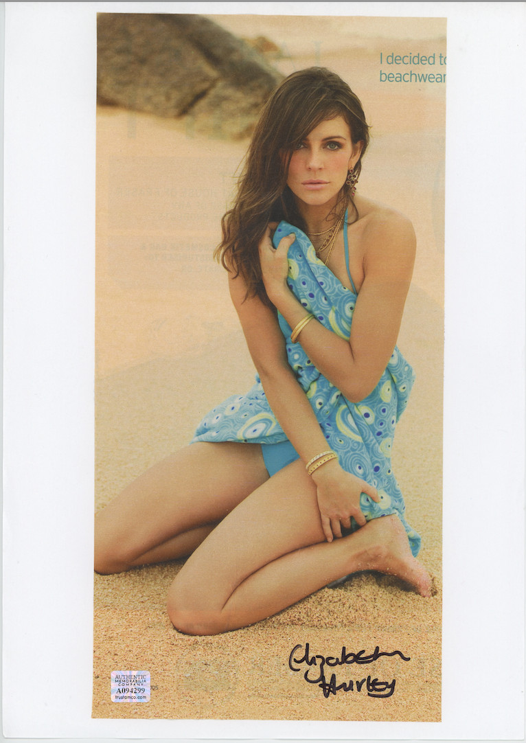 Elizabeth Hurley English Model Autographed Signed Magazine Photo AMCo COA 28800