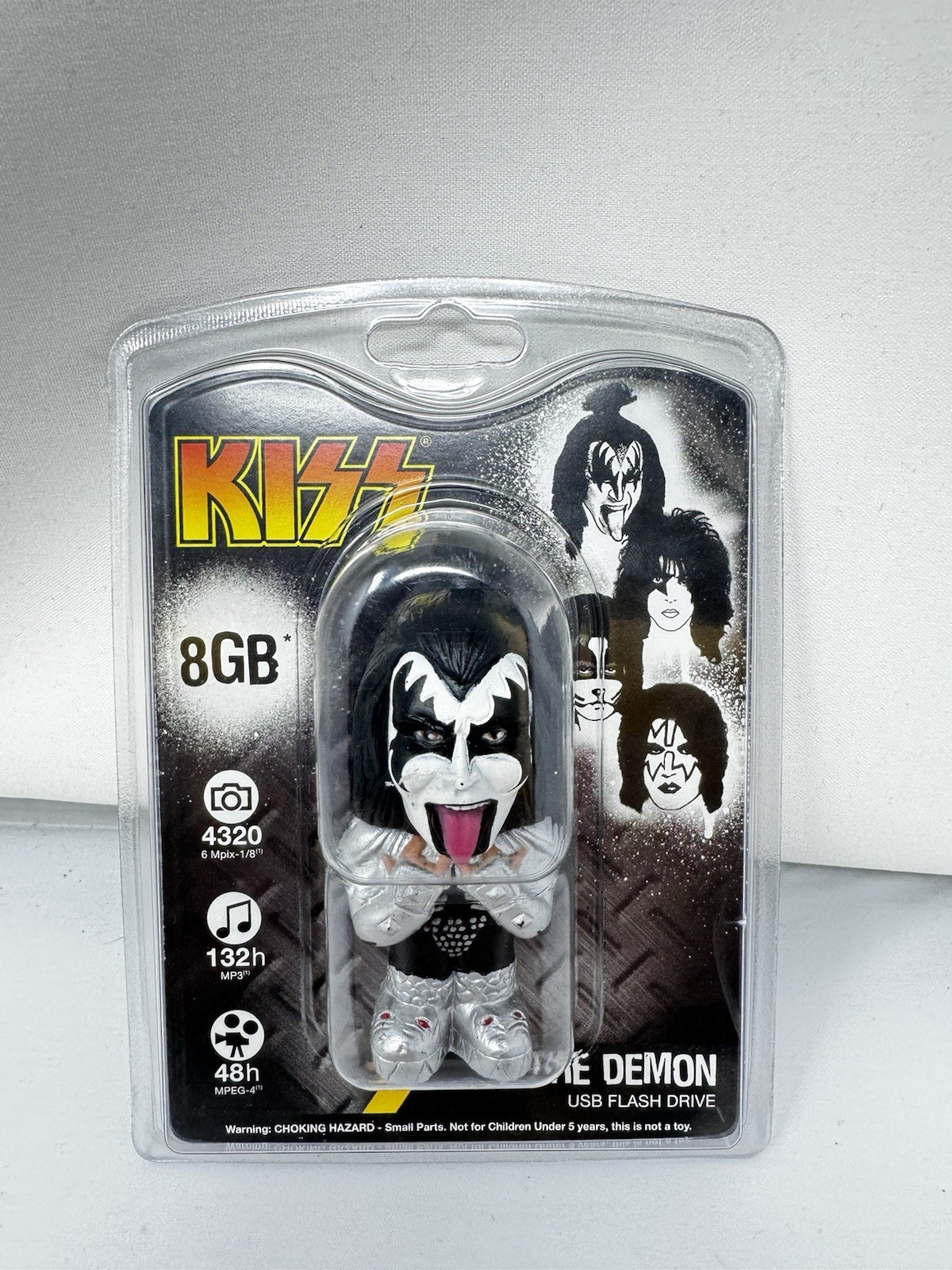 KISS – The Demon USB 2.0 8GB Flash Drive – Gene Simmons