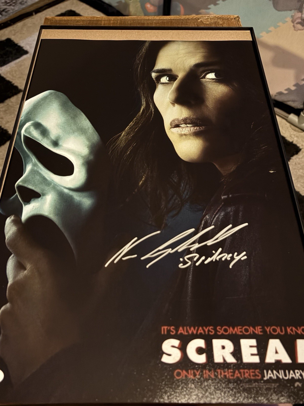 Neve Campbell SIGNED Scream 11×17 photo Sidney Prescott JSA COA .