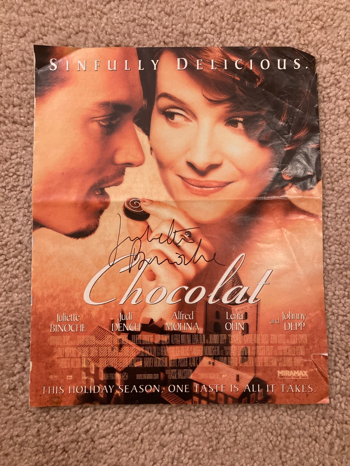Juliette Binoche Signed Autographed Chocolat 9×11 Magazine Ad Page Photo JG COA