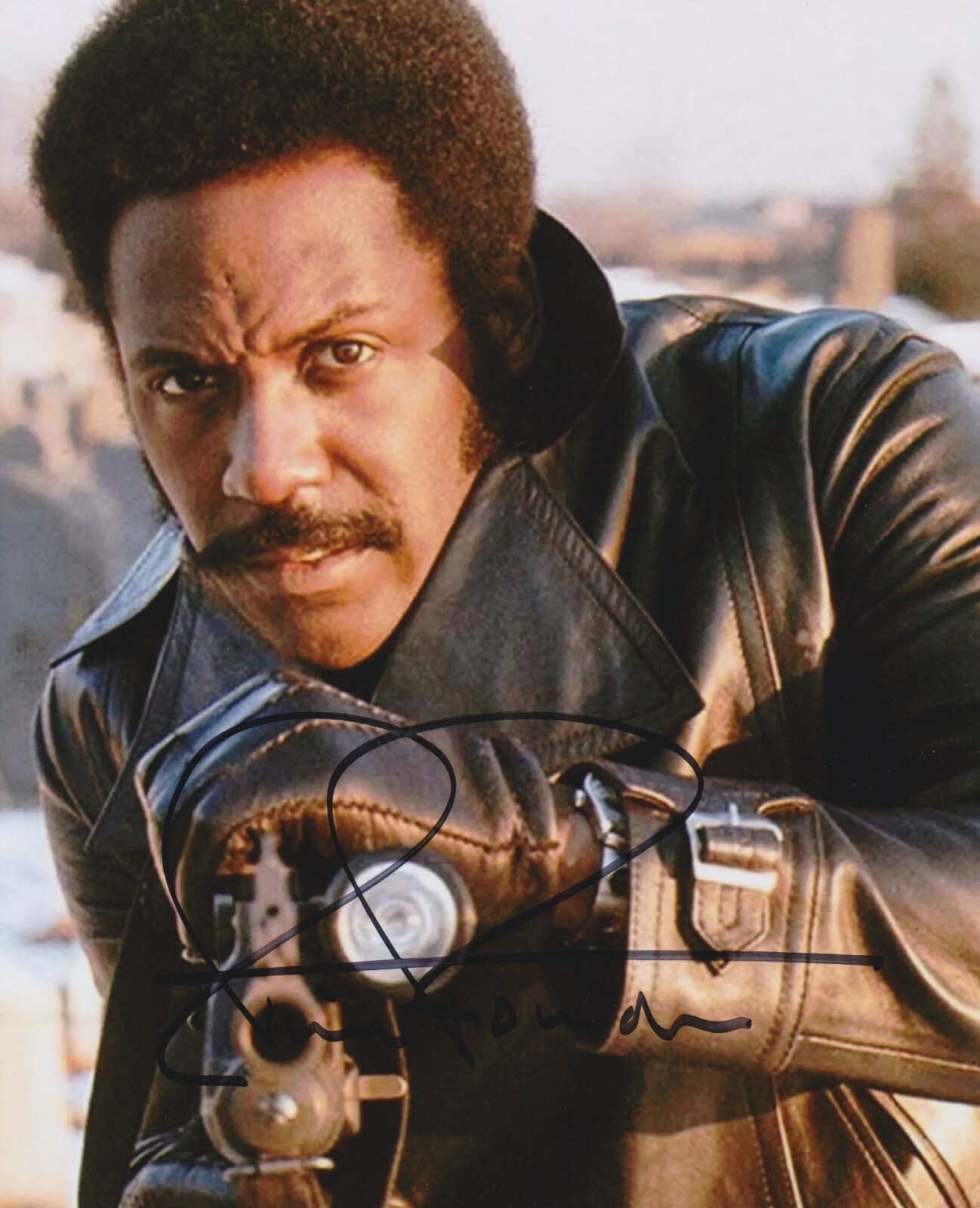Richard Roundtree signed Shaft 8×10 photo