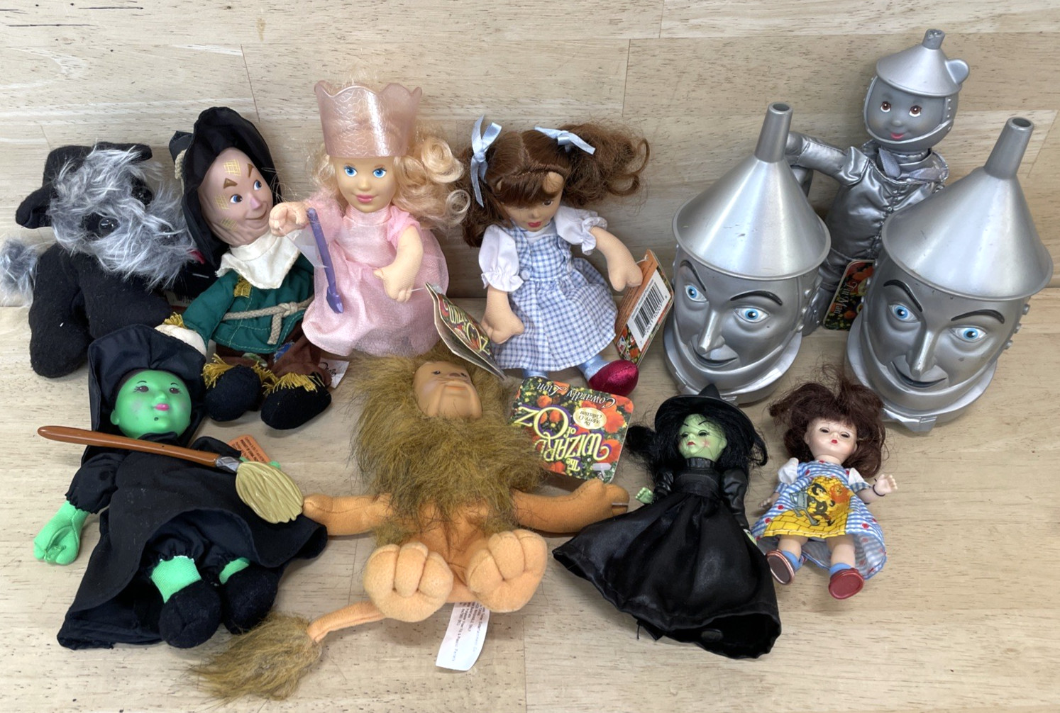 Wizard Of Oz Dolls Plush HUGE LOT 11 Trevco Merry O Collection Vintage