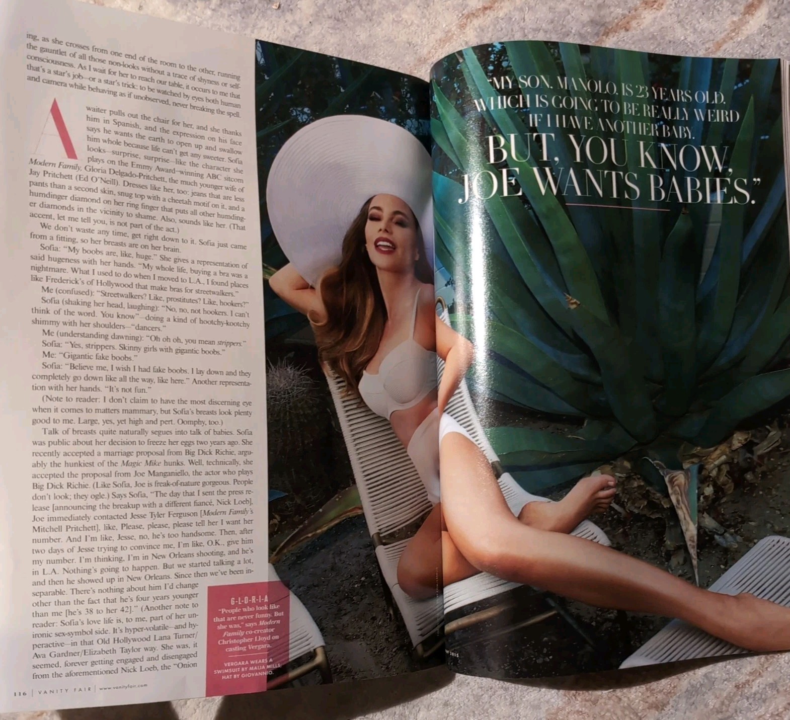 2015, Sofia Vergara, “Vanity Fair” Magazine (No Label) Scarce / Vintage