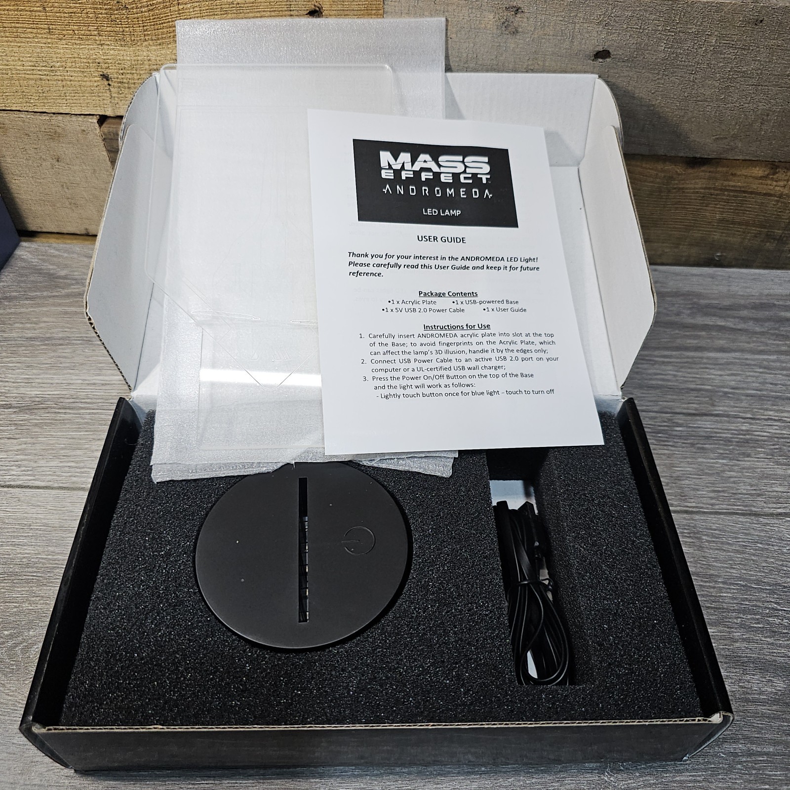 2017 EA Bioware Mass Effect Andromeda LED Lamp Loot Gaming Exclusive NIB