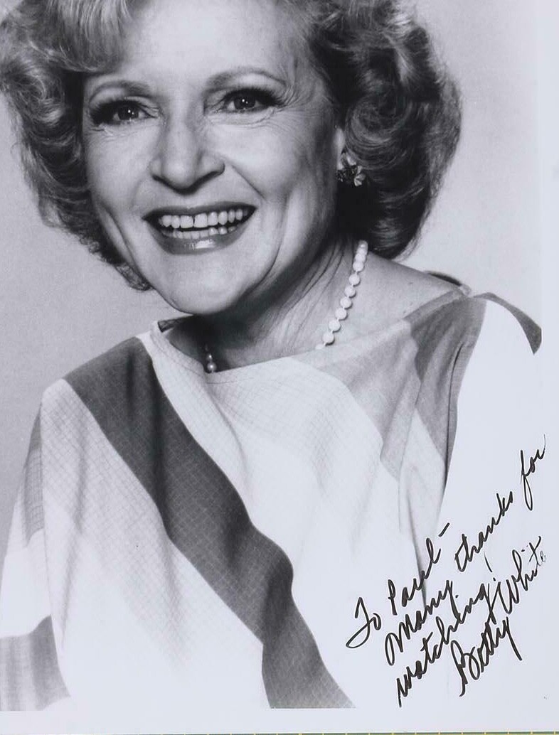 Betty White Photo Signed Inscribed To… 8 X10 Guaranteed Golden Girl – Actress