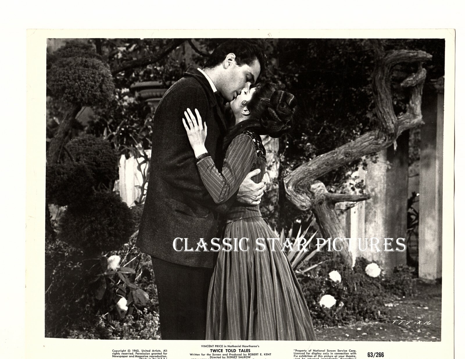 A984 Joyce Taylor Brett Halsey Twice-Told Tales 1963 8 x 10 vintage photograph