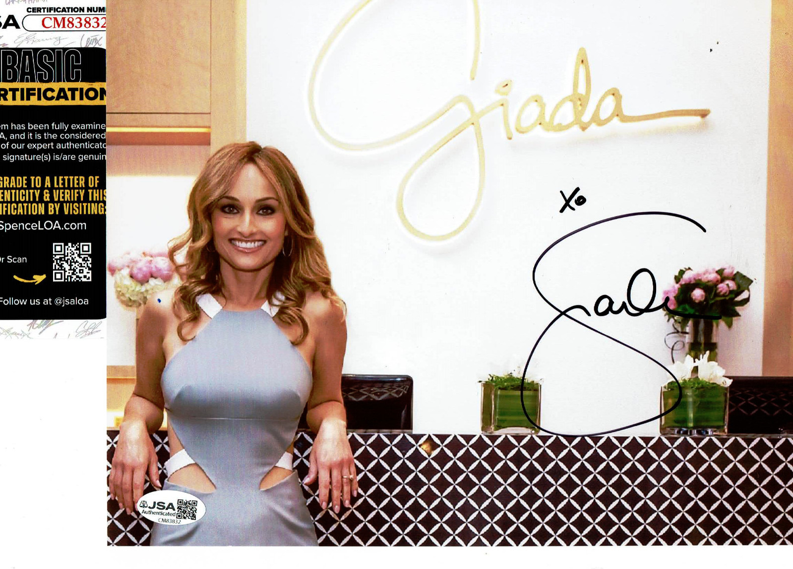 GIADA DE LAURENTIIS SIGNED 8X10 PHOTO FOOD NETWORK CHEF JSA Certified
