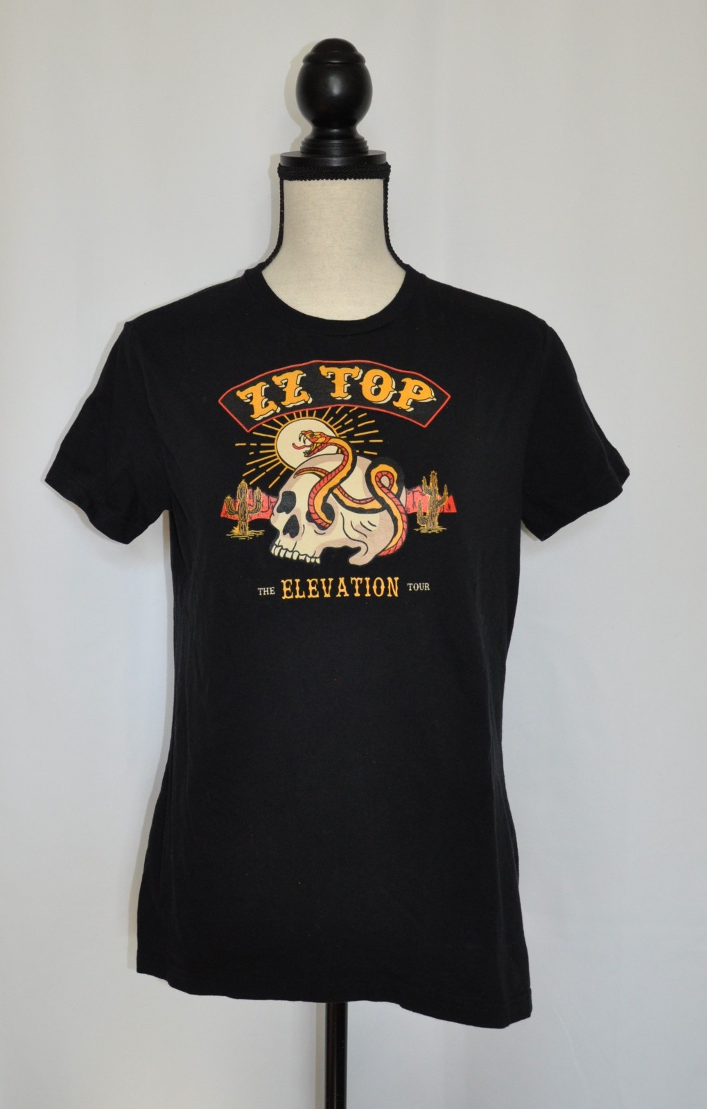 ZZ Top The Elevation Tour 2024 EU UK Dates Women’s XL Short Sleeve Black Shirt