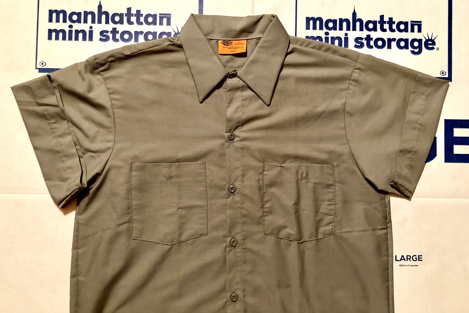 H2O RARE VINTAGE 1990S BUTTONED DOWN COLLARED GRAY SHORT SLEEVE WORK SHIRT