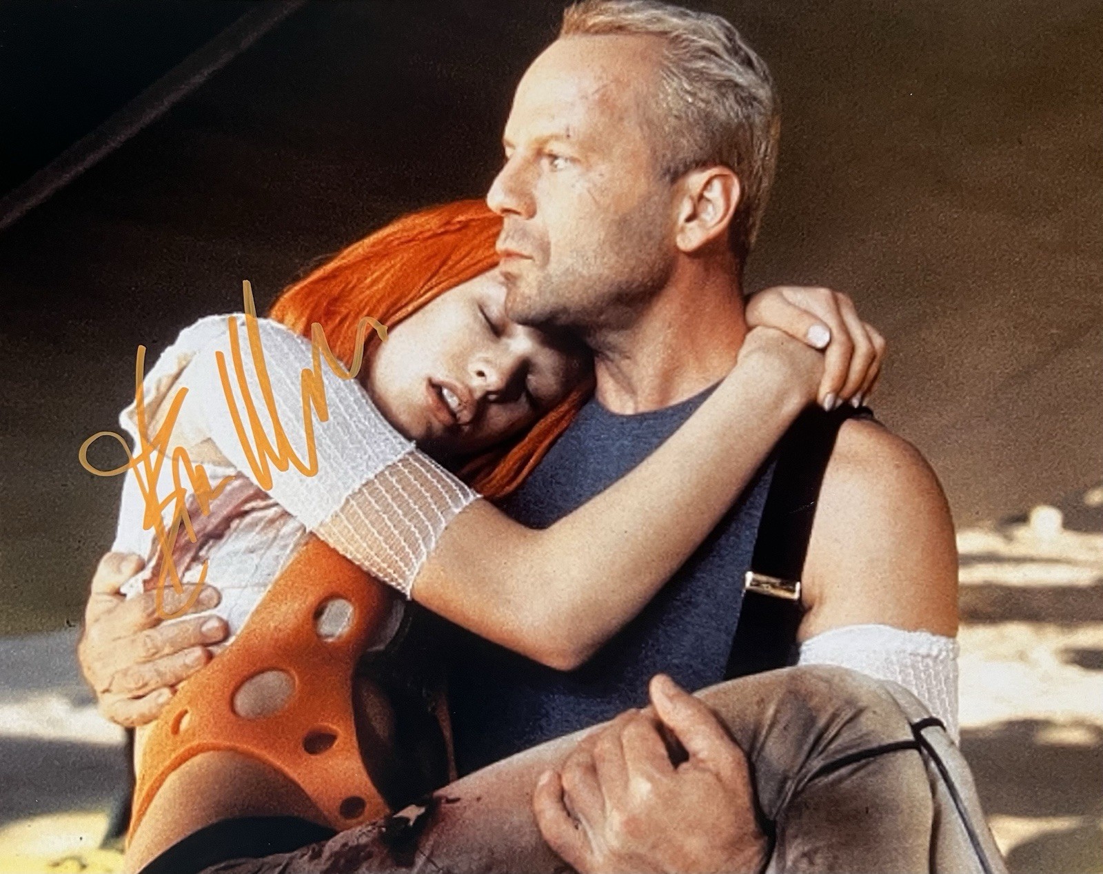 Bruce Willis Signed Photo with COA Autograph 8×10 Fifth Element Milla Jovovich
