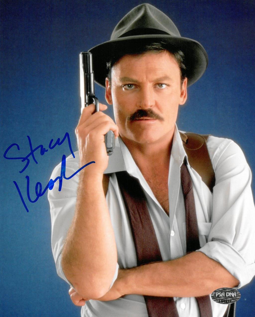 Stacy Keach Signed Mike Hammer Authentic Autographed 8×10 Photo PSA/DNA #J64912
