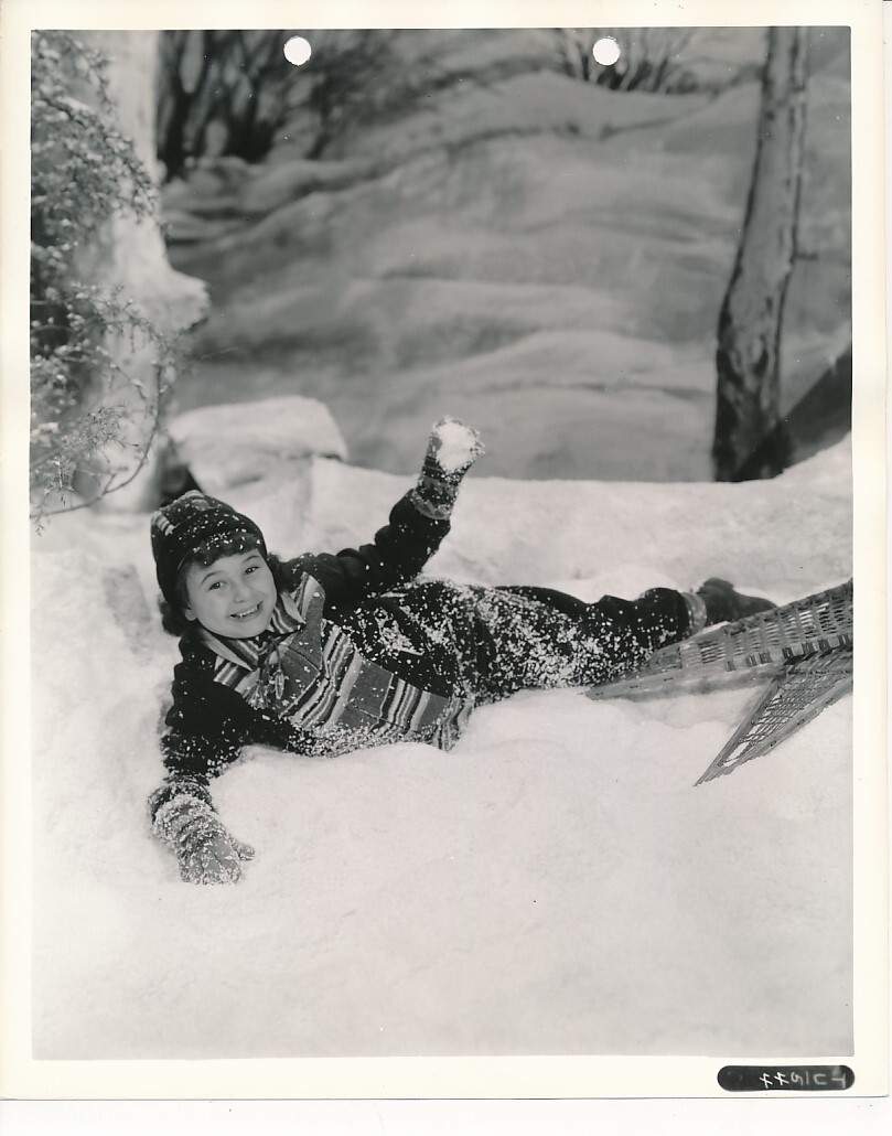 JANE WITHERS Child Star Original CANDID Christmas Skis Vintage 1936 Fox Photo