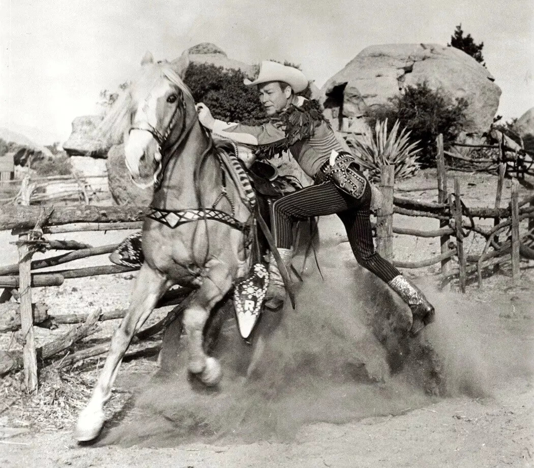 Roy Rogers With Trigger 4×6 Picture Celebrity Print